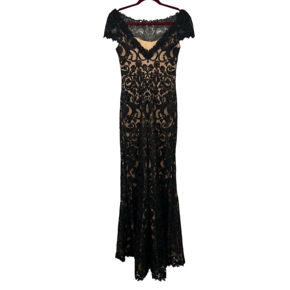 Tadashi Shoji Black Lace Boat Neck Cap Sleeve Full Length Evening Gown Women’s 2 - Picture 5 of 12
